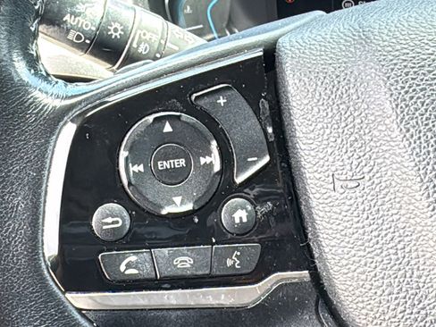 Used 2018 Honda Odyssey EX-L image 22