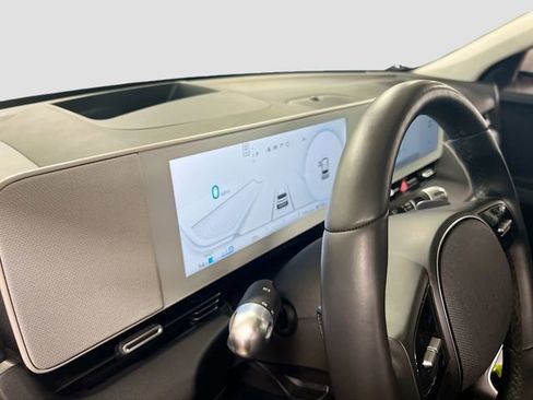 Used 2024 Hyundai Ioniq 5 Limited image 9