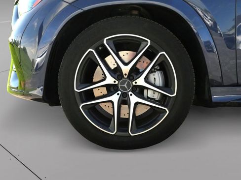Used 2025 Mercedes-Benz GLE 53 AMG 4MATIC Coupe image 9