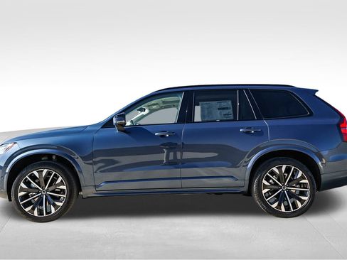 New 2026 Volvo XC90 B6 Ultra w/ Protection Package image 8
