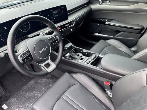 Used 2025 Kia K5 EX image 11