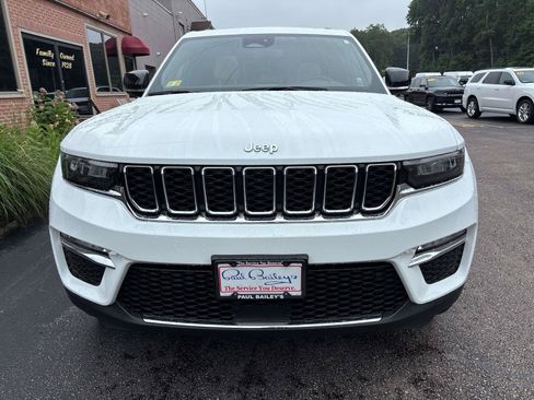 Used 2022 Jeep Grand Cherokee Limited 4xe AWD/4WD image 2