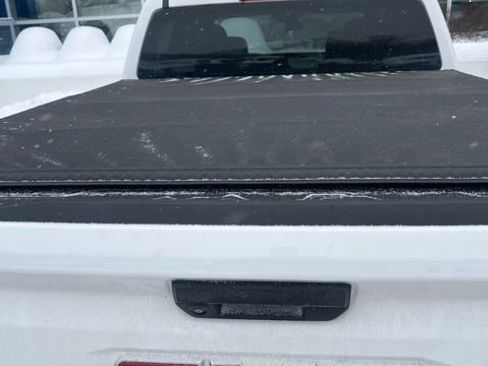 Used 2023 GMC Canyon Elevation image 5