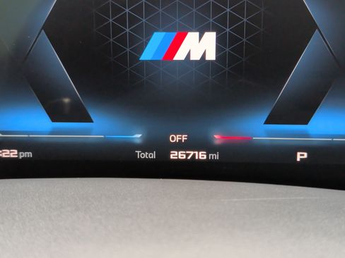 Used 2024 BMW X6 M60i AWD/4WD image 15