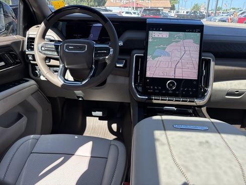 New 2026 GMC Yukon Denali w/ Denali Reserve Package AWD/4WD image 22