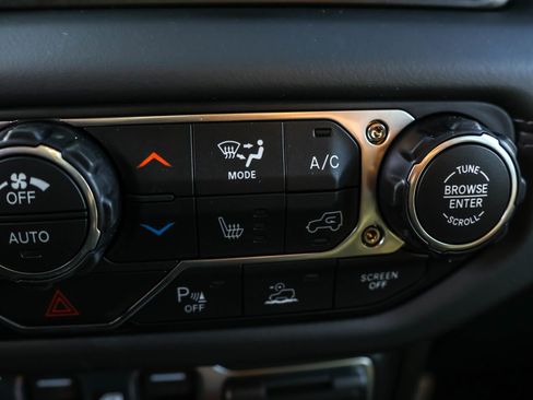 New 2026 Jeep Wrangler Unlimited Rubicon 392 image 27