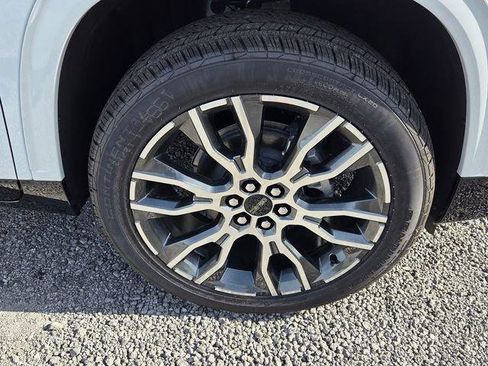 New 2026 GMC Acadia Denali Ultimate image 18