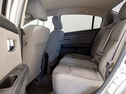 Used 2011 Nissan Sentra 2.0 S FWD image 19