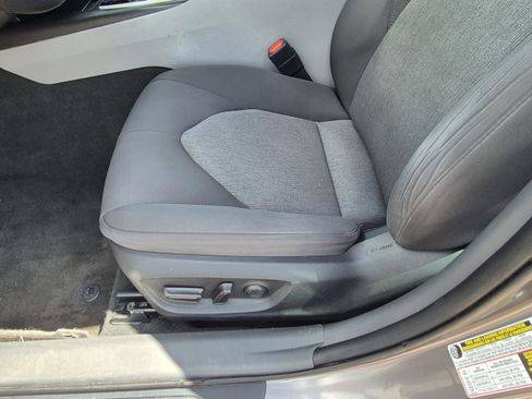 Used 2022 Toyota Camry LE FWD image 20