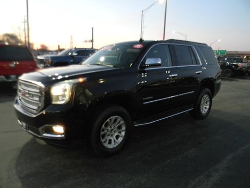 Used 2015 GMC Yukon SLE image 4