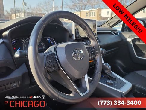 Used 2019 Toyota RAV4 XSE image 18