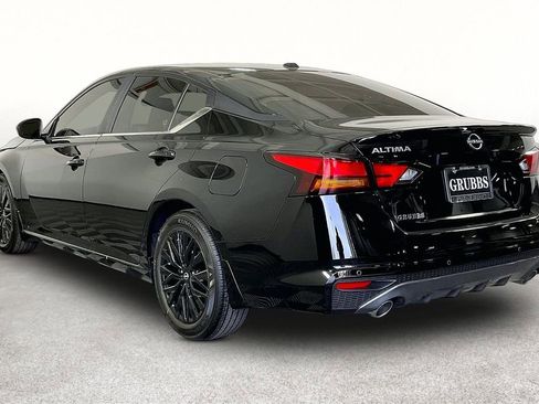 New 2026 Nissan Altima 2.5 SV w/ SV Special Edition Package FWD image 6