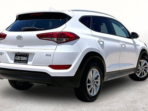 Used 2018 Hyundai Tucson SEL Plus AWD/4WD image 2
