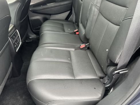 Used 2018 Nissan Murano SL w/ Moonroof Package image 15