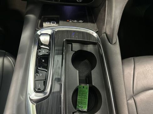 Used 2023 Buick Enclave Essence w/ Experience Buick Package image 23