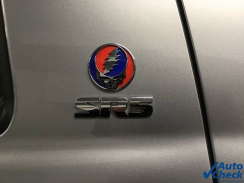 Used 2017 Toyota Tundra SR5 image 20