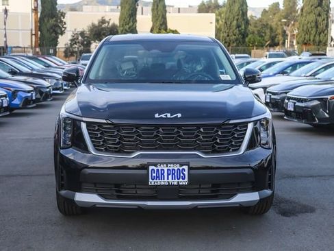 New 2026 Kia Sorento LX FWD image 3