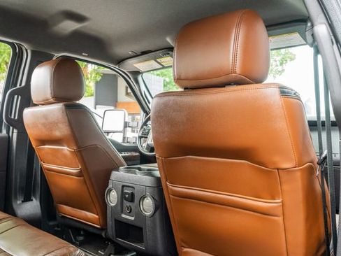 Used 2015 Ford F250 Platinum AWD/4WD image 42
