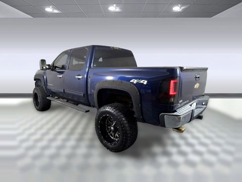Used 2010 Chevrolet Silverado 1500 LS image 3