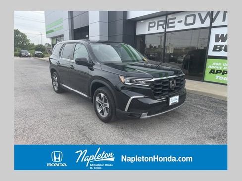 Used 2025 Honda Pilot EX-L image 1