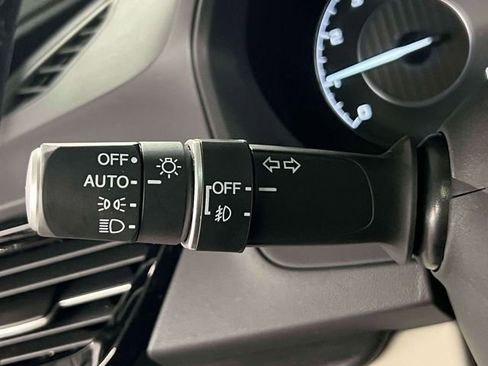 Used 2025 Acura RDX SH-AWD w/ Advance Package image 22