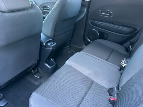 Used 2022 Honda HR-V EX image 26