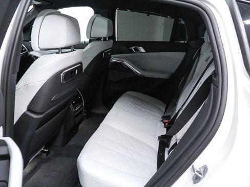 New 2027 BMW X6 M60i AWD/4WD image 17