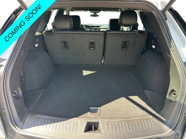Used 2024 Cadillac XT5 Luxury w/ LPO, Floor Liner Package AWD/4WD image 9