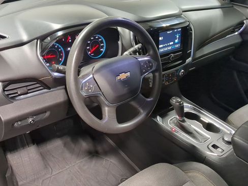 Used 2019 Chevrolet Traverse LS FWD image 12