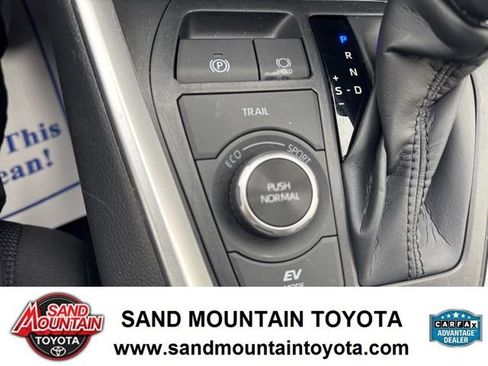 Used 2025 Toyota RAV4 LE image 19