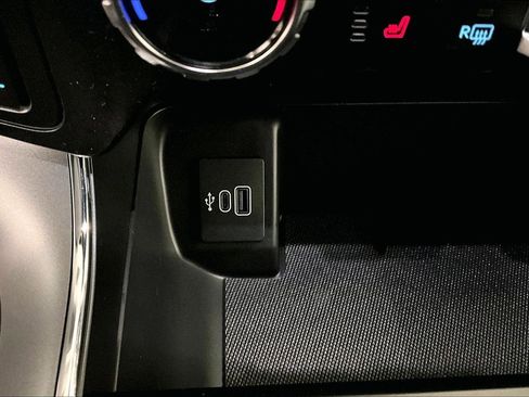 New 2025 Ford F150 XLT w/ Equipment Group 302A MID image 31