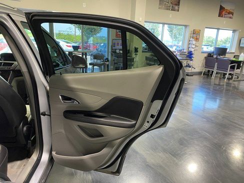 Used 2016 Buick Encore Sport Touring AWD/4WD image 17