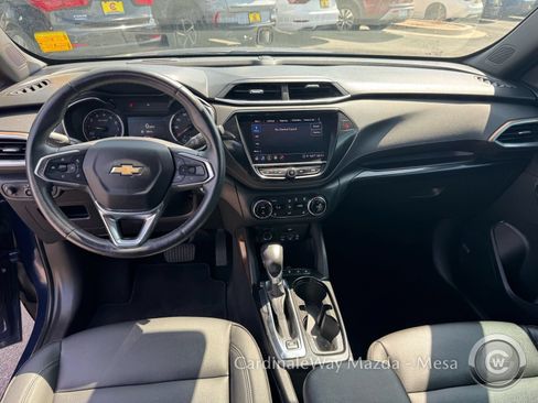 Used 2022 Chevrolet TrailBlazer ACTIV w/ Sun and Liftgate Package FWD image 16