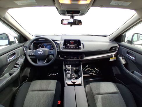 New 2026 Nissan Rogue SV AWD/4WD image 11