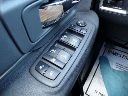 Used 2024 RAM 1500 Classic SLT image 19