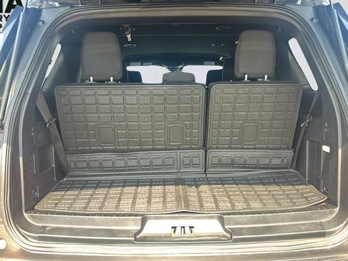 Used 2020 Ford Expedition XLT AWD/4WD image 14