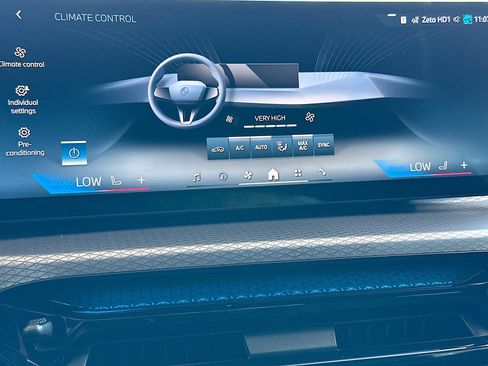 Used 2025 BMW i4 eDrive40 w/ M Sport Package RWD image 16