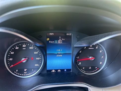 Used 2022 Mercedes-Benz GLC 300 image 21