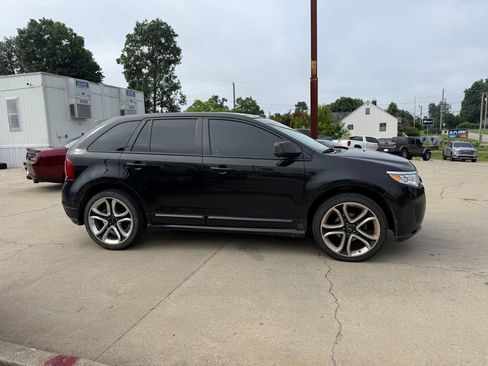 Used 2011 Ford Edge Sport w/ Driver Entry Pkg AWD/4WD image 5