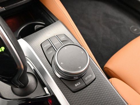 Used 2023 BMW 540i w/ M Sport Package image 27