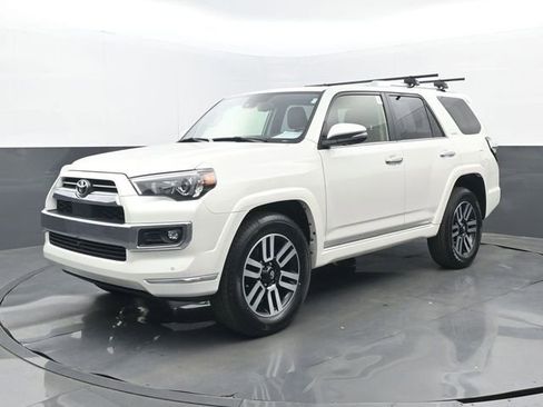 Used 2023 Toyota 4Runner Limited AWD/4WD image 26