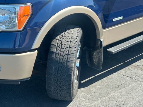 Used 2011 Ford F150 Lariat w/ Lariat Chrome Pkg image 45