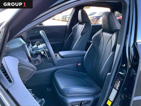 Used 2024 Lexus RX 500h F Sport w/ Convenience Package image 8