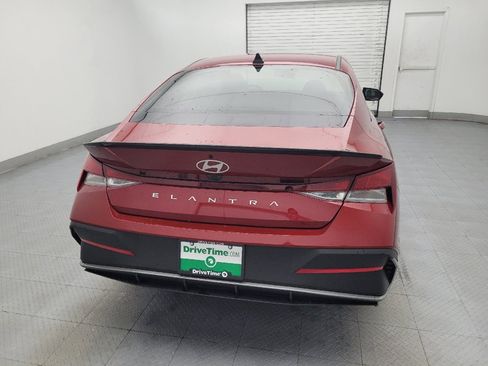 Used 2025 Hyundai Elantra Sport FWD image 7