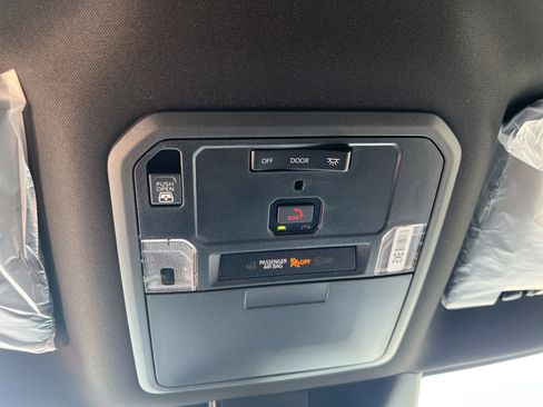 New 2026 Toyota Tundra SR5 AWD/4WD image 30