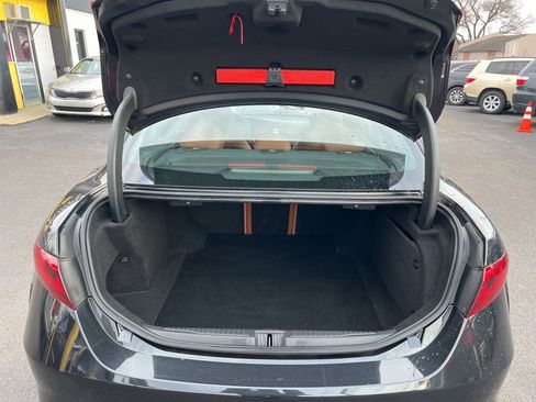 Used 2018 Alfa Romeo Giulia Ti w/ TI Leather Package image 29