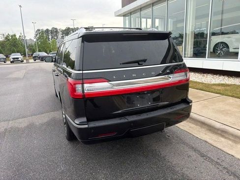 Used 2020 Lincoln Navigator L Reserve w/ Luxury Package AWD/4WD image 10
