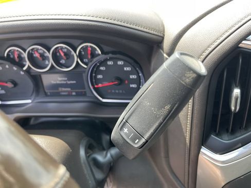 Used 2019 Chevrolet Silverado 1500 LTZ w/ LTZ Convenience Package AWD/4WD image 20