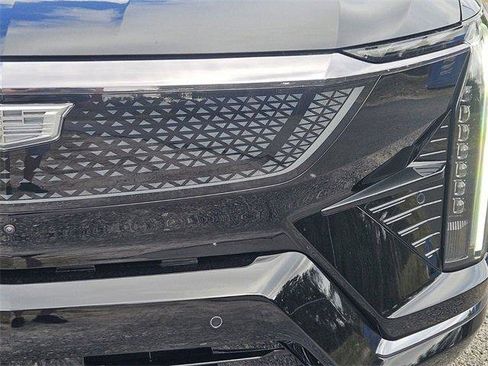 New 2026 Cadillac Optiq Sport 1 image 10
