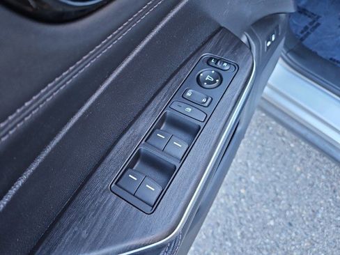 Used 2018 Honda Clarity Plug-In Hybrid image 10